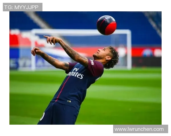 神级足球球星背后的传奇故事与辉煌成就揭示世界足坛的无限魅力 神级足球球星背后的传奇故事与辉煌成就揭示世界足坛的无限魅力