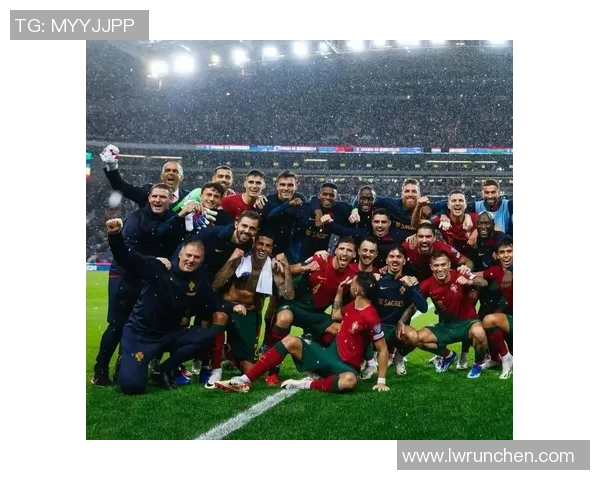 现役高富帅足球球星盘点 豪华生活与精彩赛场并存 现役高富帅足球球星盘点 豪华生活与精彩赛场并存