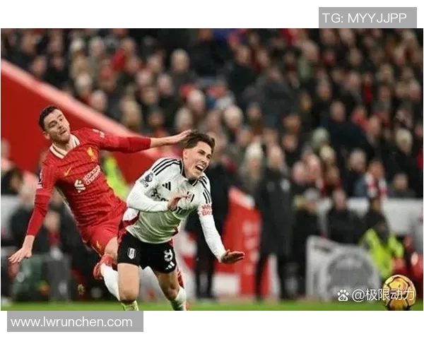 罗纳尔多与罗宾逊:两位罗字球星的足球传奇与辉煌对决 罗纳尔多与罗宾逊:两位罗字球星的足球传奇与辉煌对决