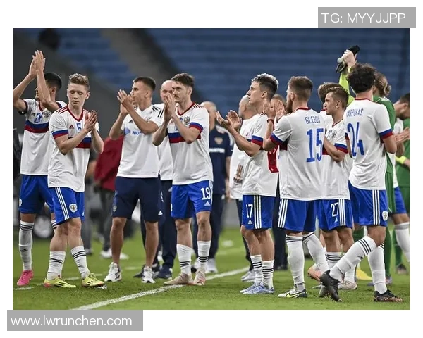 世界杯历届顶级足球球星实力综合排名与辉煌成就全景解析 世界杯历届顶级足球球星实力综合排名与辉煌成就全景解析