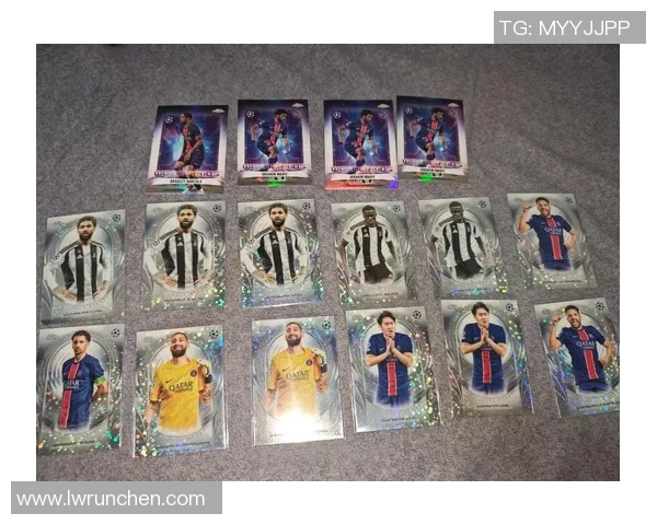 福克斯球星卡足球收藏热潮揭秘潜力球员和市场趋势分析 福克斯球星卡足球收藏热潮揭秘潜力球员和市场趋势分析