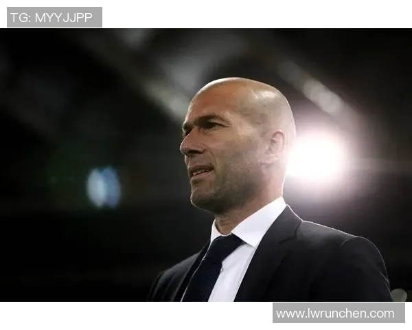 足坛巨星精准长传集锦展现大师级视野与极致传控魅力 足坛巨星精准长传集锦展现大师级视野与极致传控魅力